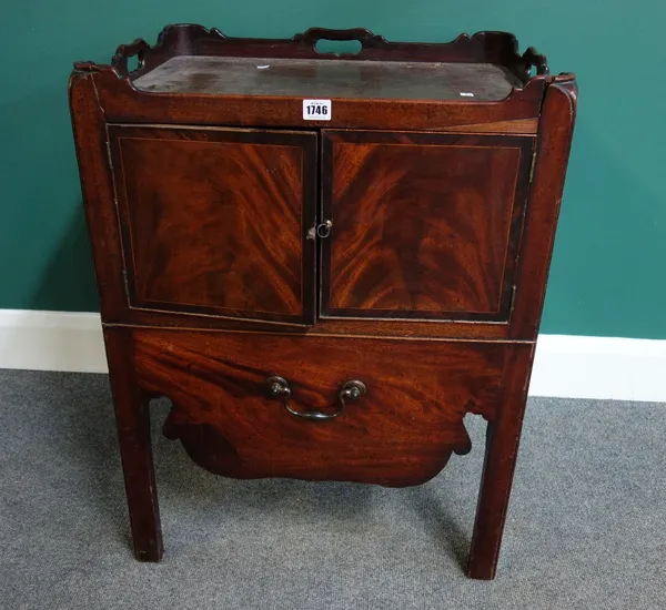 A George III mahogany tray top night commode with pair cupboards over drawer on block supports, 58cm wide.