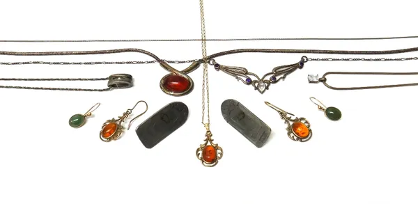 A 9ct gold and amber set pendant, with a 9ct gold neckchain, a pair of 9ct gold and amber pendant earrings, a pair of gold and jade single stone earri