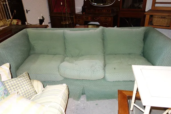 A 20th century Chesterfield sofa, 250cm x 94cm.  M2
