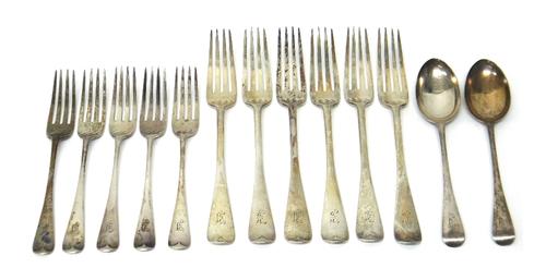 Silver Old English pattern table flatware, comprising; six table forks, London 1903, five dessert forks, London 1903 and two dessert spoons, London 19