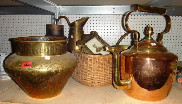 A quantity of metalware collectables, including  a brass twin handled pan, a copper kettle, a quantity of kitchen knives and sundry.