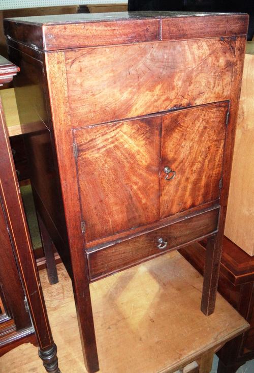 A 19th century mahogany lift top washstand.