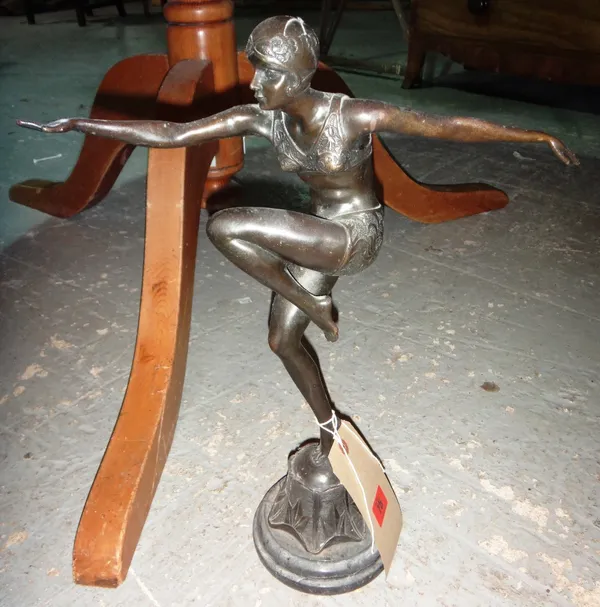 A 20th century Art Deco style bronze figure of a dancing lady.