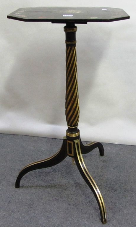 An early 19th century painted parcel gilt and simulated rosewood snap top tripod occasional table, 40cm wide.