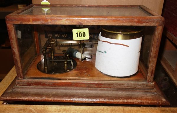An early 20th century cased barograph.