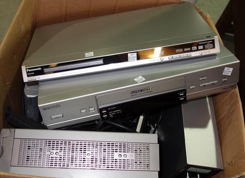 A quantity of audio-visual equipment and leads. (qty)