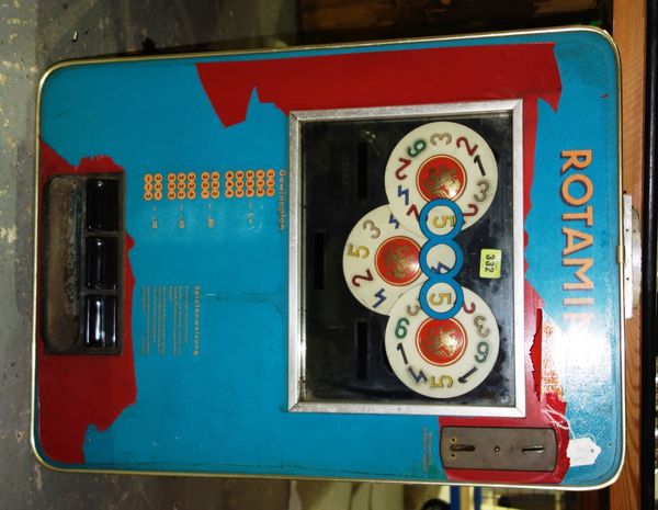 A 'Rotamint Record' slot machine, German 1960's.
