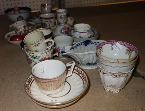 A quantity of 18th century and later mainly English ceramics, including tea bowls, saucers and sundry. (qty)