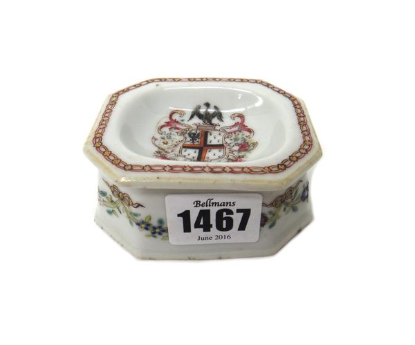 A group of Chinese export porcelain, 18th century, comprising; an armorial trencher salt, painted with a coat of arms beneath a chainlink border, 8cm.
