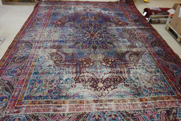 A Mashad carpet, 470 x 315cm, (1).