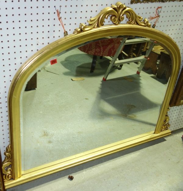 A 20th century gilt framed overmantel mirror, 125cm x 92cm.