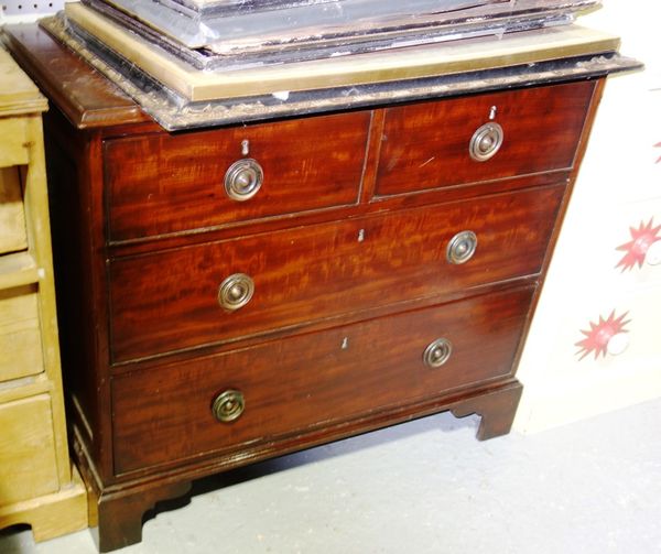 A 19th century mahogany chest of two short and two long drawers, 85cm wide.