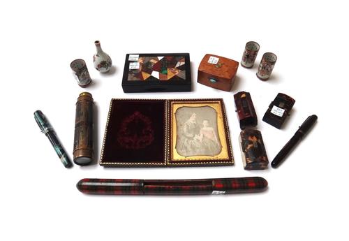 A quantity of small collectables, including; a pietra dura specimen hardstone rectangular desk weight, 12cm wide, three 19th century miniature tortois