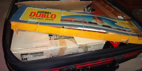A Hornby Dublo train set, and a quantity of further toys.