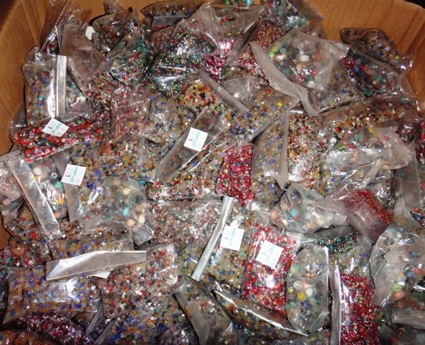A large quantity of assorted 20th century beads.