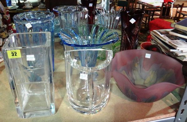 A quantity of mainly 20th century glass, including vases, bowls and sundry. (qty)