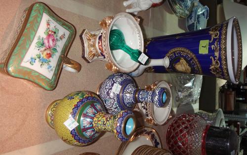 A quantity of ceramics, including a Versace blue decorated vase, a pair of Imari dishes, a Copenhagen style vase and sundry.