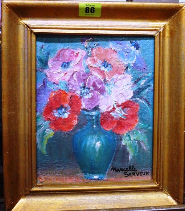 Marcelle Serveur (20th century), Floral still life, oil on board, signed.