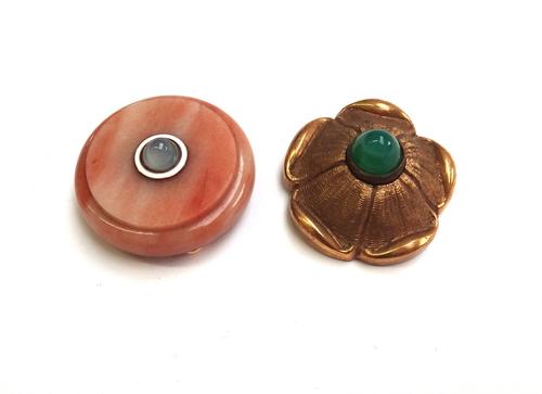 A Russian gold mounted hard stone bell push in the manner of Faberge, stamped only with a '56 standard mark' to each foot, circa 1900, with a white en