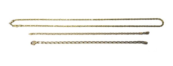 A gold facet cut ropetwist link neckchain, on a sprung hook shaped clasp, detailed 14 K, weight 16.5 gms, a 9ct gold faceted curb link bracelet, on a