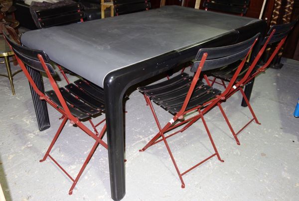 A 20th century Italian extending dining table and six folding chairs. (7)