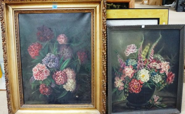 English School (early 20th century), Floral still lives, a pair, oil on canvas.(2)