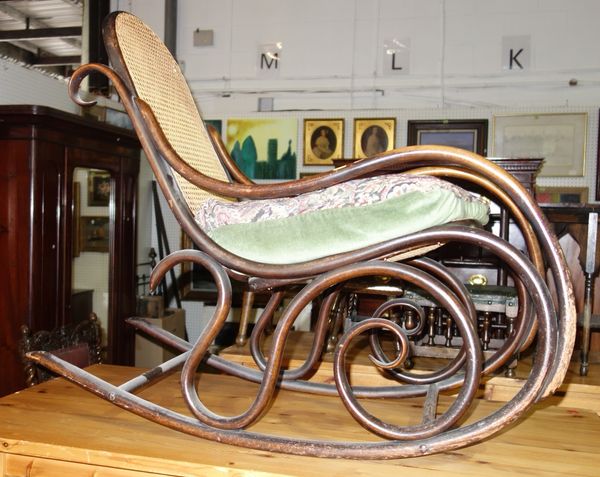 An early 20th century Thonet style bentwood rocking chair.   K4