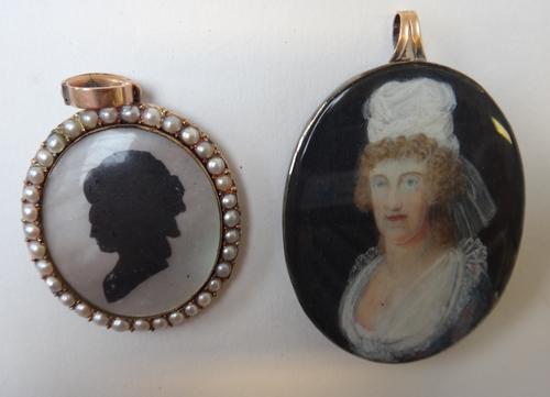 An early 19th century Italian school portrait miniature on metal of The Queen of Naples, 5.5cm; and a 19th century Continental school portrait miniatu