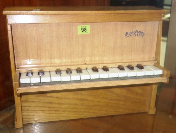 A Michelsonne child toy piano. CAB