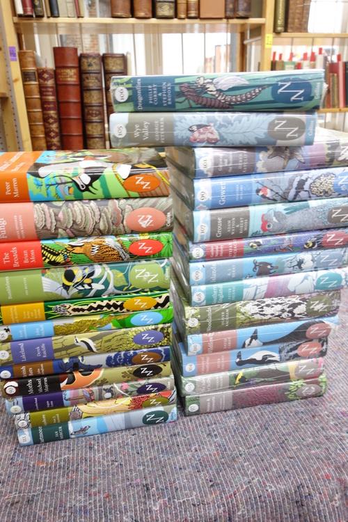 COLLINS NEW NATURALIST -  25 vols. (nos. 88-111).  num. illus. (some coloured), d/wrappers, 2001-2009.