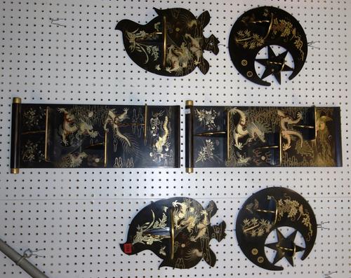 A pair of Oriental black lacquer wall shelves and a quantity of black lacquer wares (qty). DISPLAY