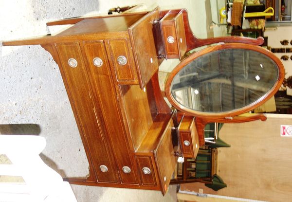 An Edwardian mahogany inlaid dressing table.   L3
