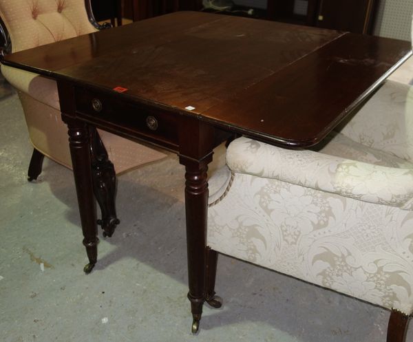 An early Victorian mahogany Pembroke table on turned supports, 97cm wide.  C7