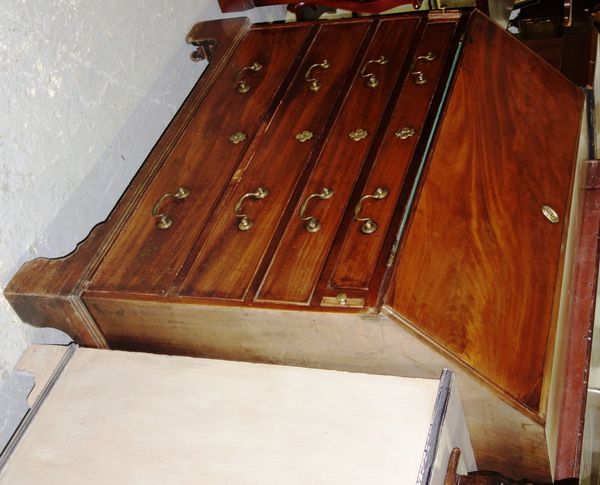A George III mahogany bureau, the fall enclosing a fitted interior, over four long graduated drawers, on bracket feet, 100cm wide.  I3