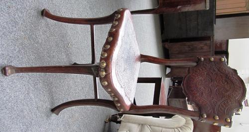 A Chinese export Mandarin palette bowl, Qianlong, painted with figurative panels against an elaborate Y-diaper ground reserved with small bird and lan