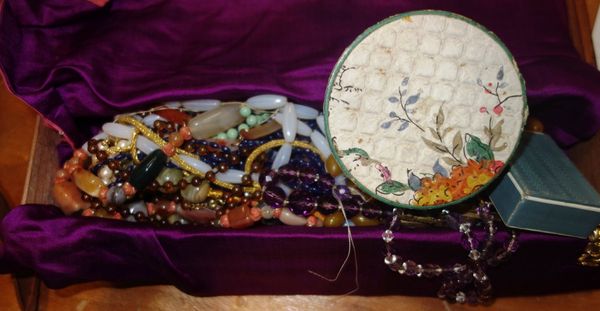 A quantity of assorted costume jewellery, beads and sundry, (qty).