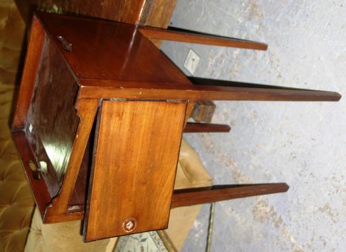 A George III tray top pot cupboard.