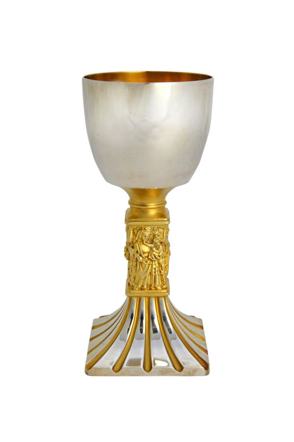 A silver Aurum goblet commemorating in 1980 The Work of The Bishops Bronescombe and Quinil, in the creation of Exeter Cathedral, numbered 161 from a l