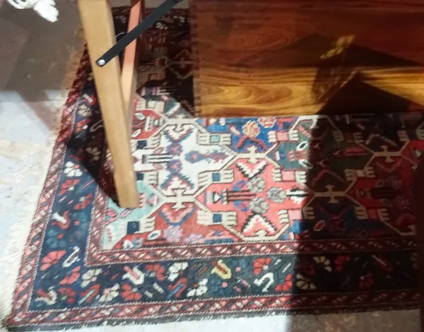 A Hamadan rug. L4