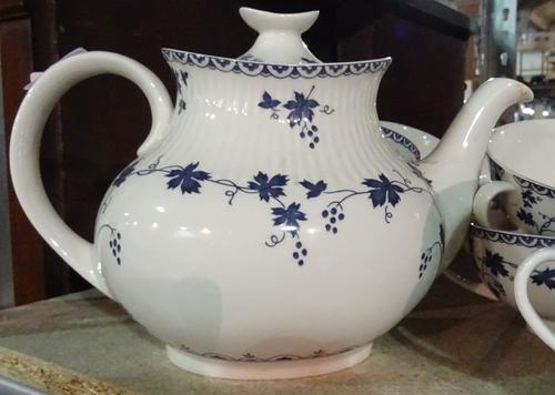 A Royal Doulton 'York Town' pattern part dinner and tea set and a Minton 'Haddon Hall' part set, (qty). S2
