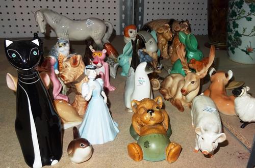 Ceramics, including; Beswick and other animals, including sheep, dogs, horses and others, (qty). S4