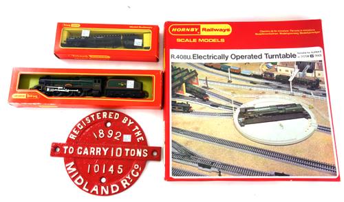 A quantity of Hornby OO gauge railway items, including a 'Princess Elizabeth' locomotive and tender (boxed), coaches, wagons and accessories, (qty).