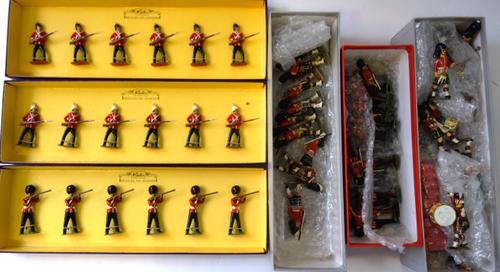 Three sets of modern Britains lead soldiers; 8800 Coldstream guards, 8801 Essex Regiment and 8802 Worcestershire regiment, and a quantity of early 20t
