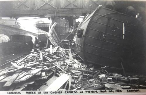 RAILWAY POSTCARDS - Accidents & Snow Drift Mishaps; includes Cromer Express (Witham 1905, 6 cards), Flying Welshman (nr. Llanelli 1904, 4), Shrewsbury