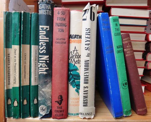 CRIME SELECTION - Post War Christie & Others; sadly very few in d/wrappers.