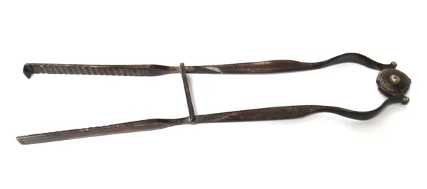 A pair of George III silver asparagus serving tongs, decorated with bright cut borders, probably London circa 1785, marked with Incuse duty marks, wei