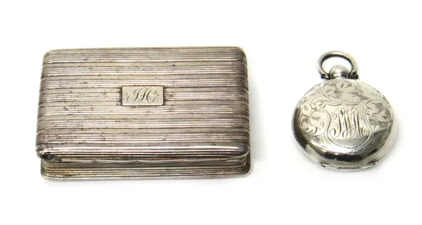 Silver, comprising; a George III rectangular snuff box, the exterior with reeded decoration, the cover with an applied monogram, Birmingham 1816 and a