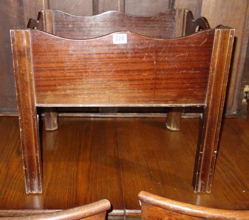 A modern oak square two tier kitchen island unit, on block supports, 70cm wide.  K8