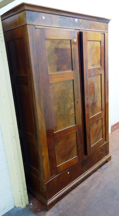A 19th century mahogany lift top occasional table, 52cm wide. J1