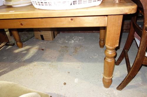 A Regency style dining chair, and a balloon back side chair (2).  K8